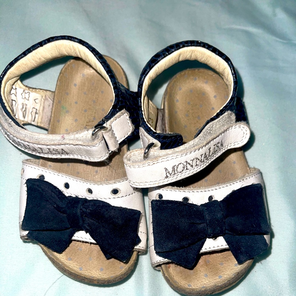 Baby shoes